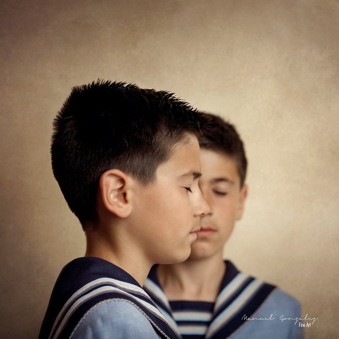Importancia del Traje de Comunión fotografía infantil sevilla comunion Manuel González